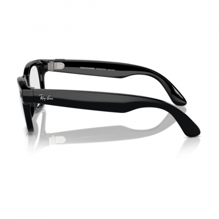 Умные очки Ray-Ban Meta Wayfarer (RW4006 601/SB). Прозрачные.